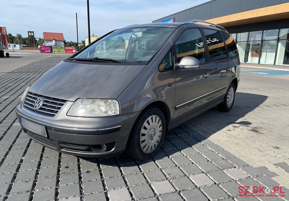 2006' Volkswagen Sharan photo #1