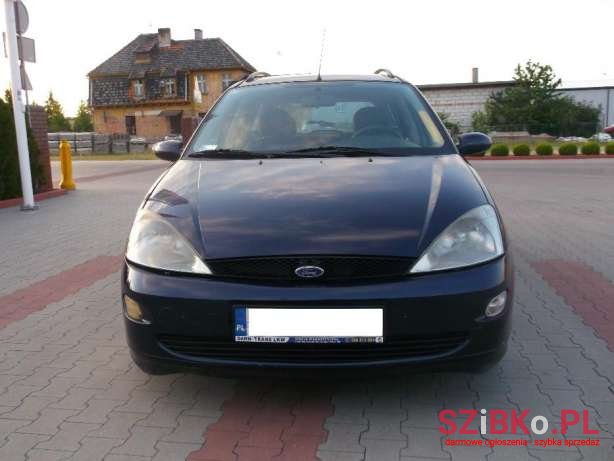 2000' Ford Focus photo #1