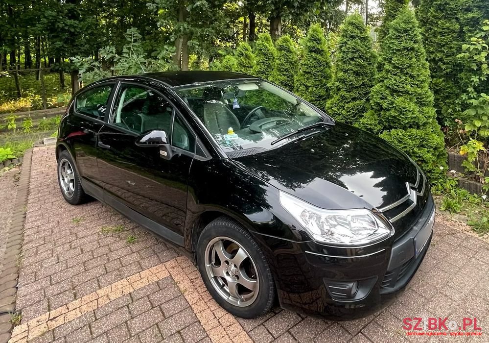 2009' Citroen C4 photo #2