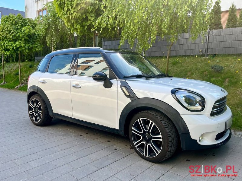 2012' MINI Countryman Cooper D photo #2