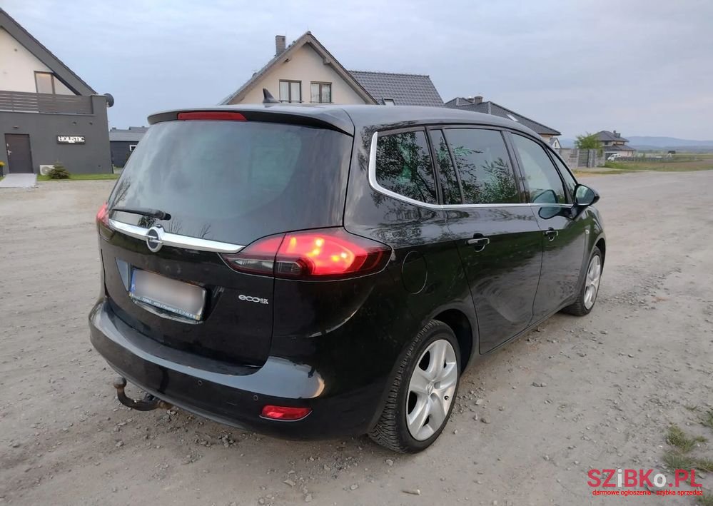 2015' Opel Zafira 1.6 Cdti Cosmo photo #3