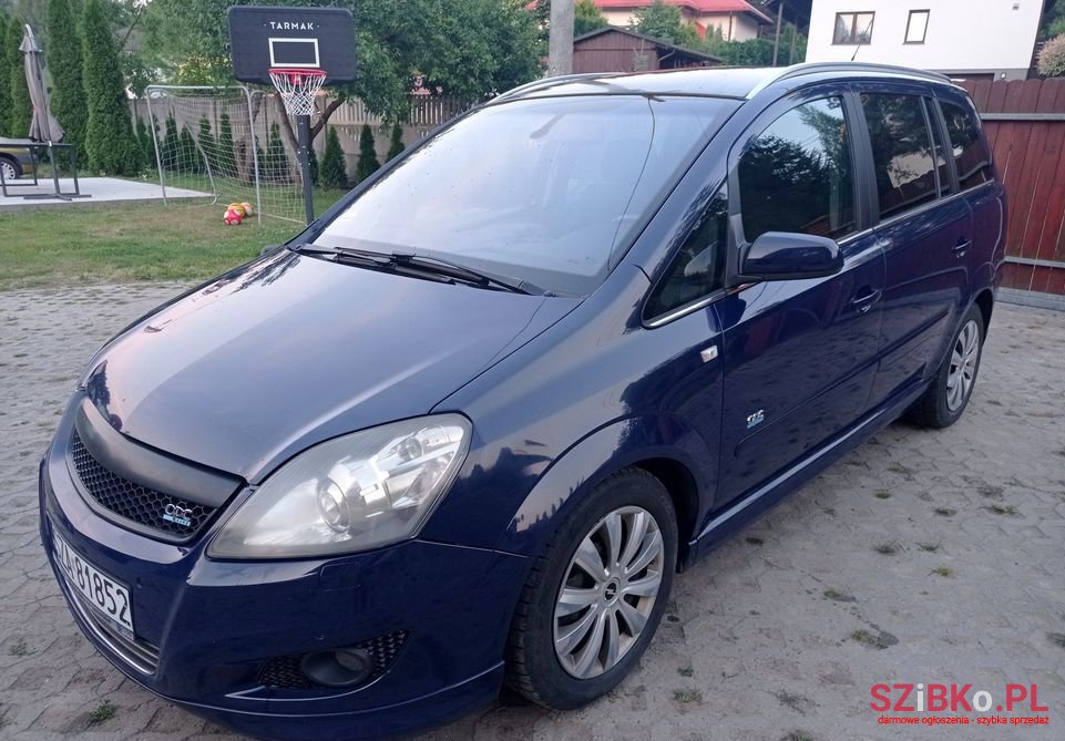 2008' Opel Zafira Sport photo #2