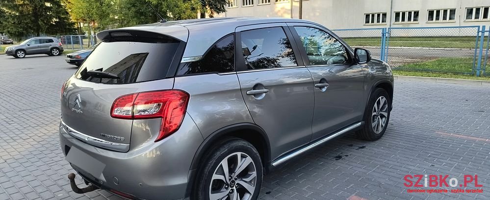 2013' Citroen C4 Aircross photo #2