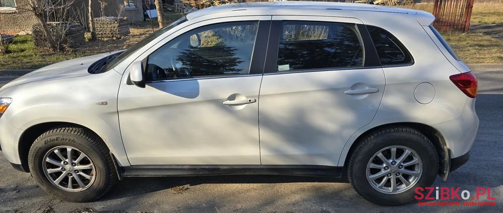 2015' Mitsubishi ASX 1.6 Invite photo #1