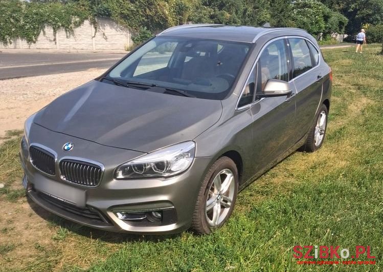 2015' BMW 2 Series 220I Luxury Line photo #6