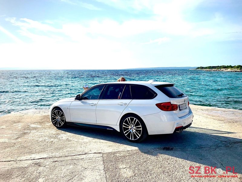 2016' BMW 3 Series photo #5