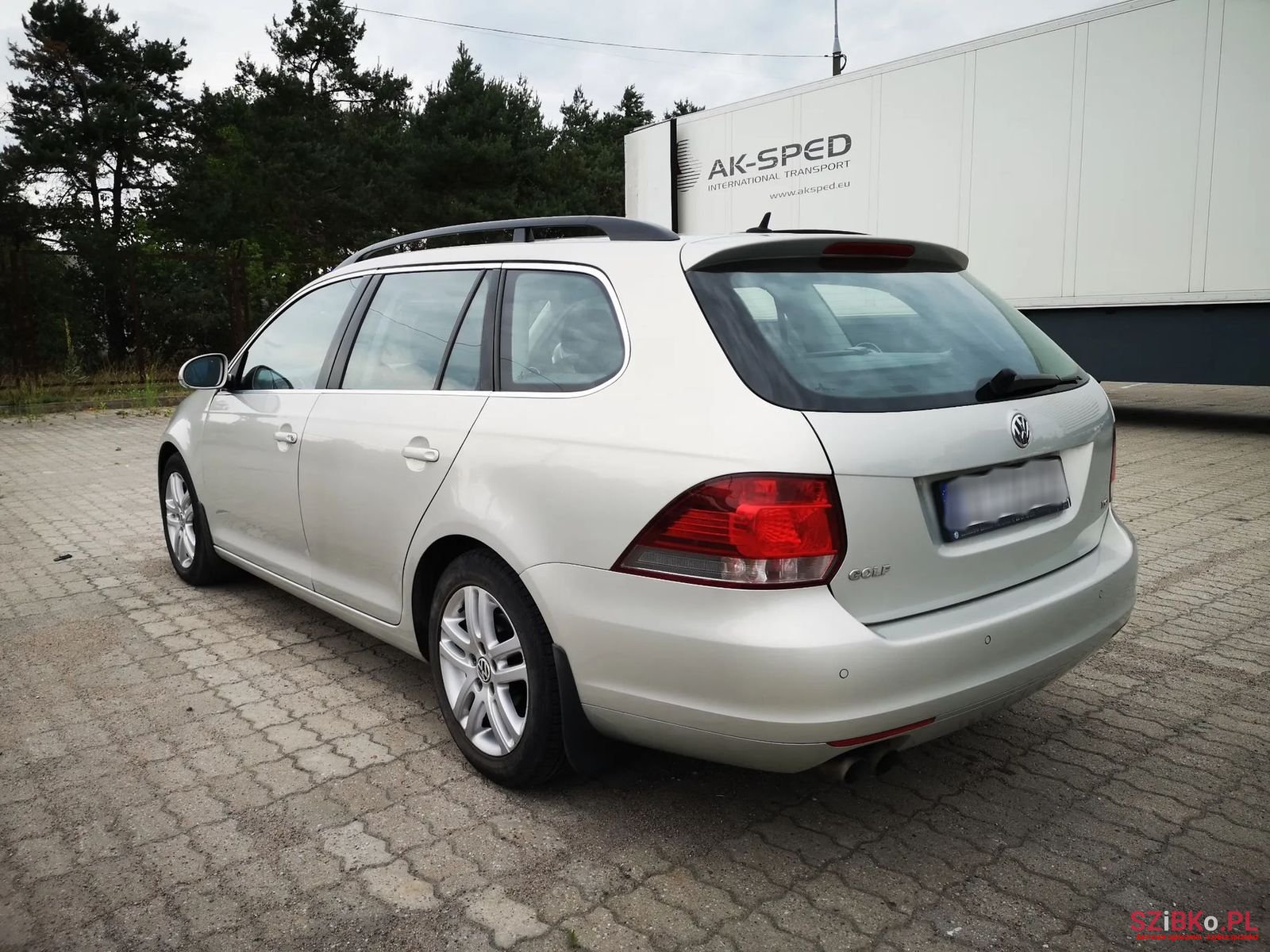 2012' Volkswagen Golf photo #2