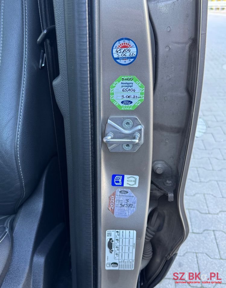 2019' Ford Kuga photo #5