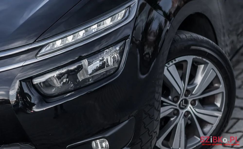 2014' Citroen C4 Grand Picasso photo #6