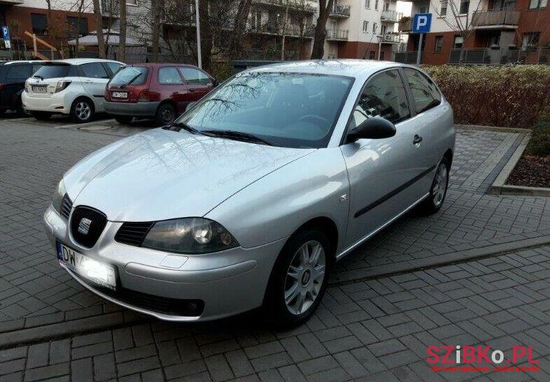 2003' SEAT Ibiza photo #1