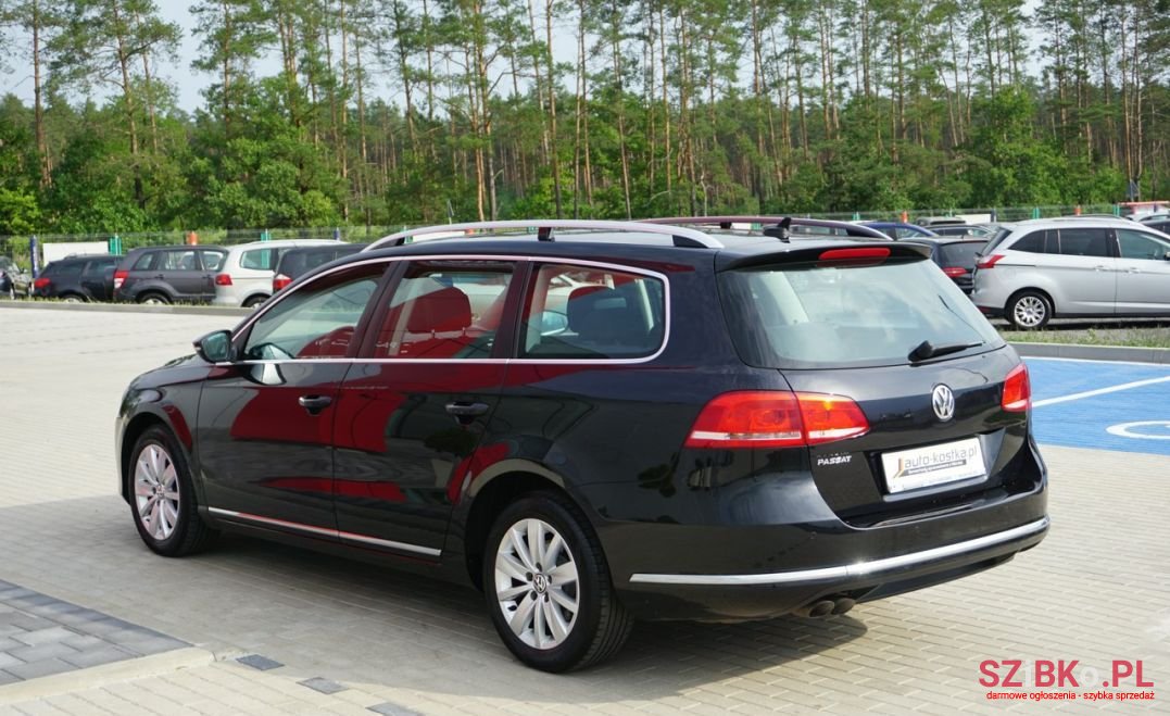 2012' Volkswagen Passat photo #3