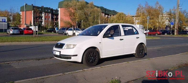 2004' Skoda Fabia photo #1