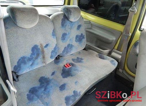 2002' Renault Twingo photo #1