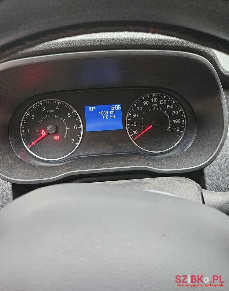 2019' Dacia Duster photo #6