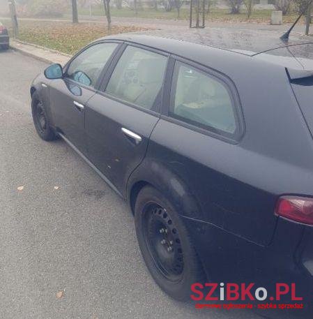 2006' Alfa Romeo 159 photo #2