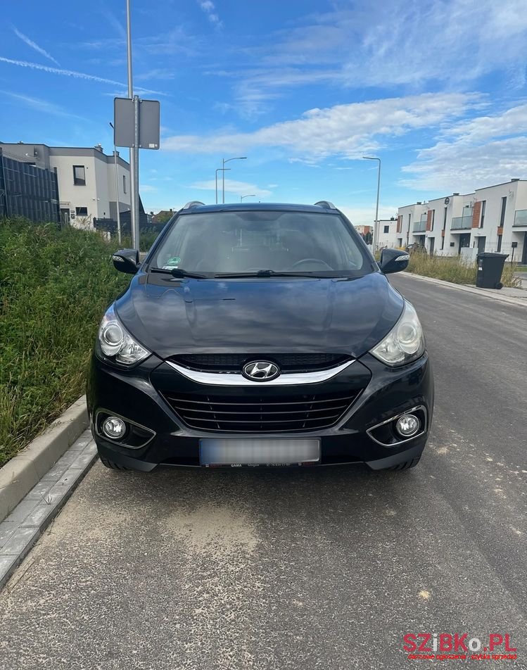 2010' Hyundai ix35 2.0 Crdi Premium photo #2