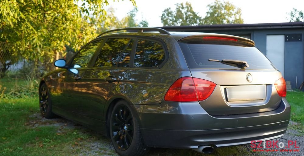 2008' BMW 3 Series photo #3