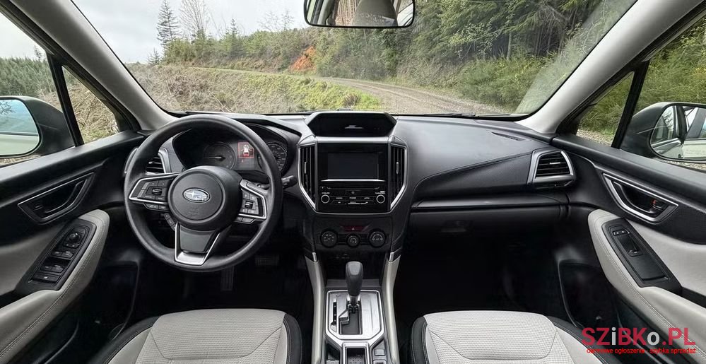 2020' Subaru Forester 2.0X Lineartronic Active+ photo #5