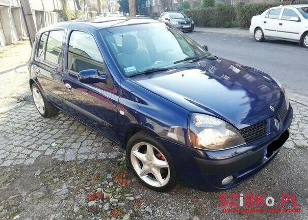 2004' Renault Clio photo #1