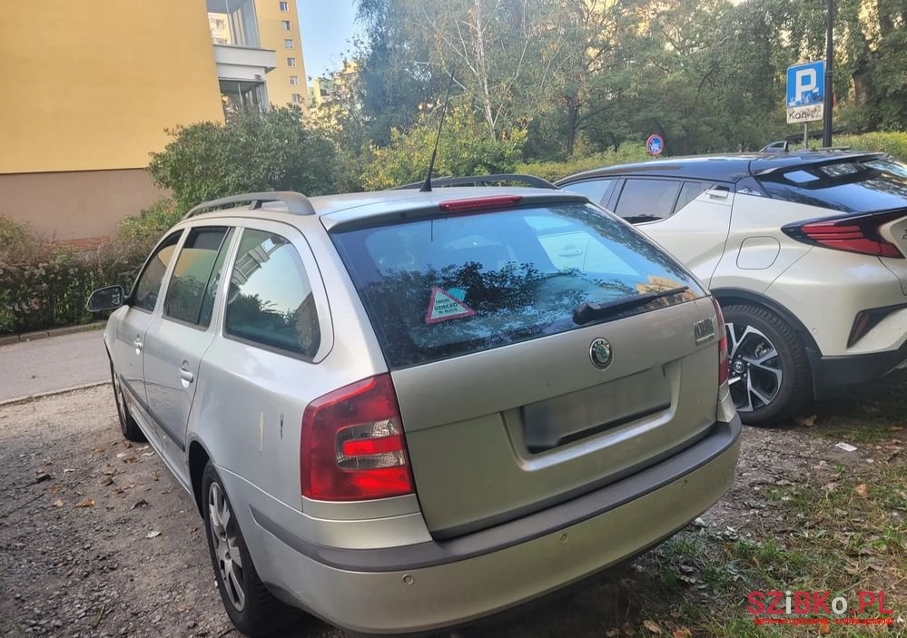 2006' Skoda Octavia photo #3
