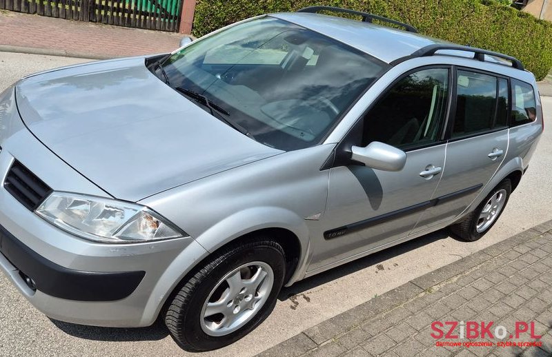 2005' Renault Megane photo #2