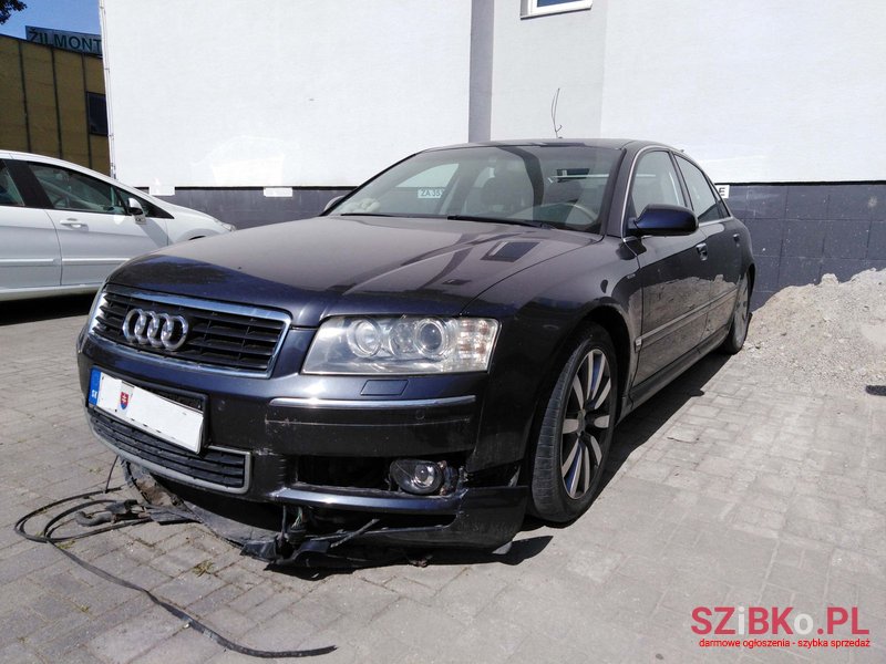 2004' Audi A8 D3 photo #1