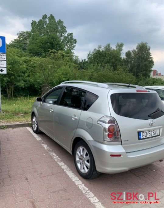 2005' Toyota Corolla Verso photo #1