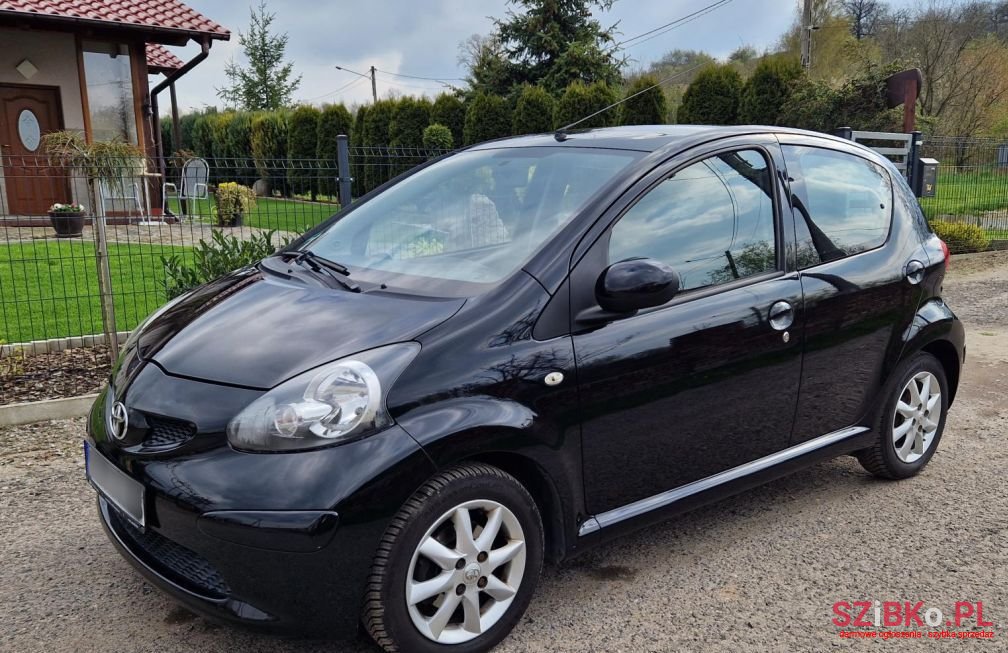 2007' Toyota Aygo photo #5