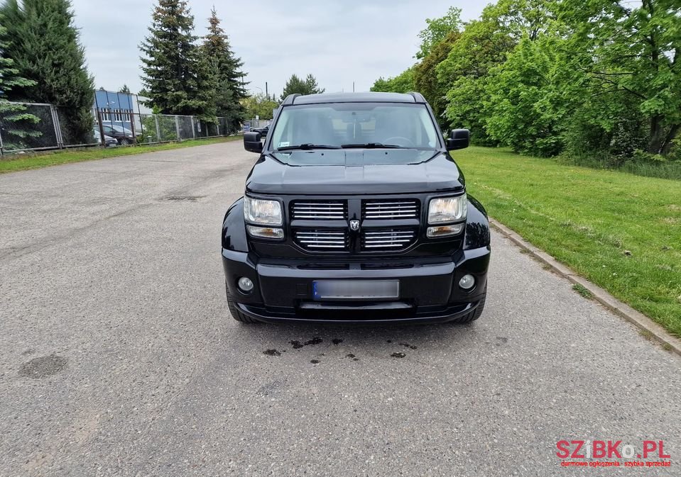 2008' Dodge Nitro photo #2