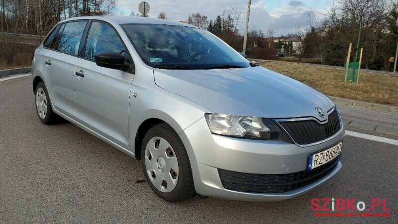 2015' Skoda Rapid photo #3