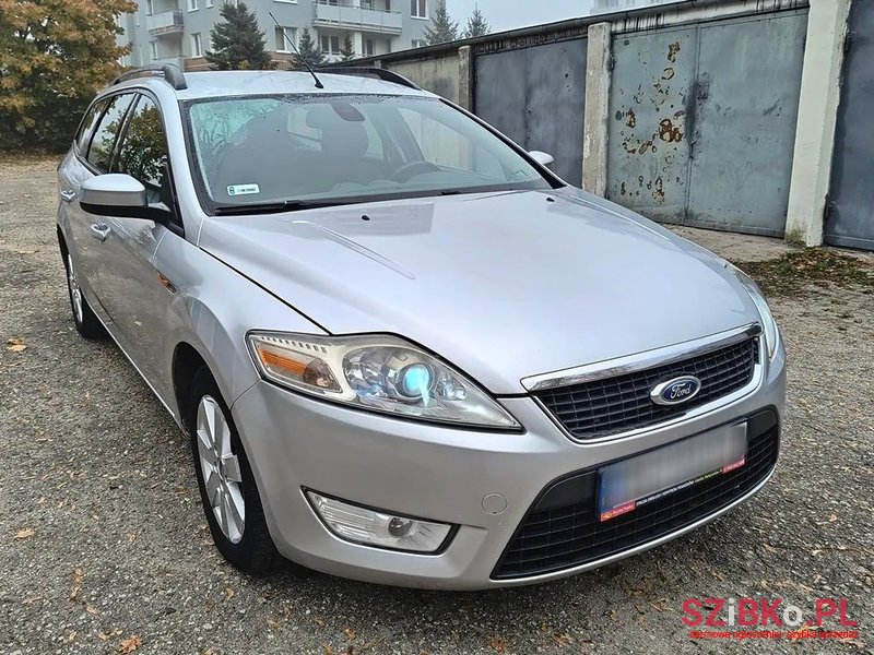 2008' Ford Mondeo 1.8 Tdci Ambiente photo #2