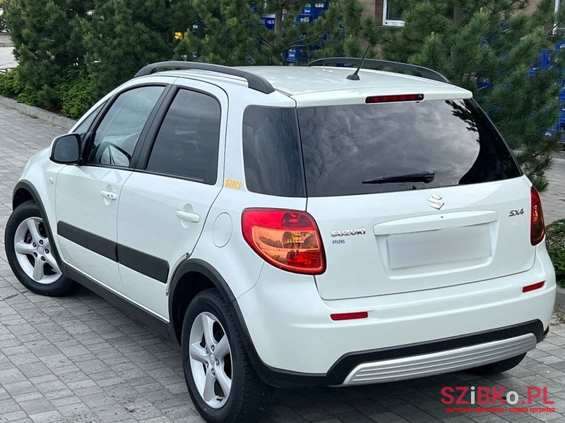 2008' Suzuki SX4 photo #4