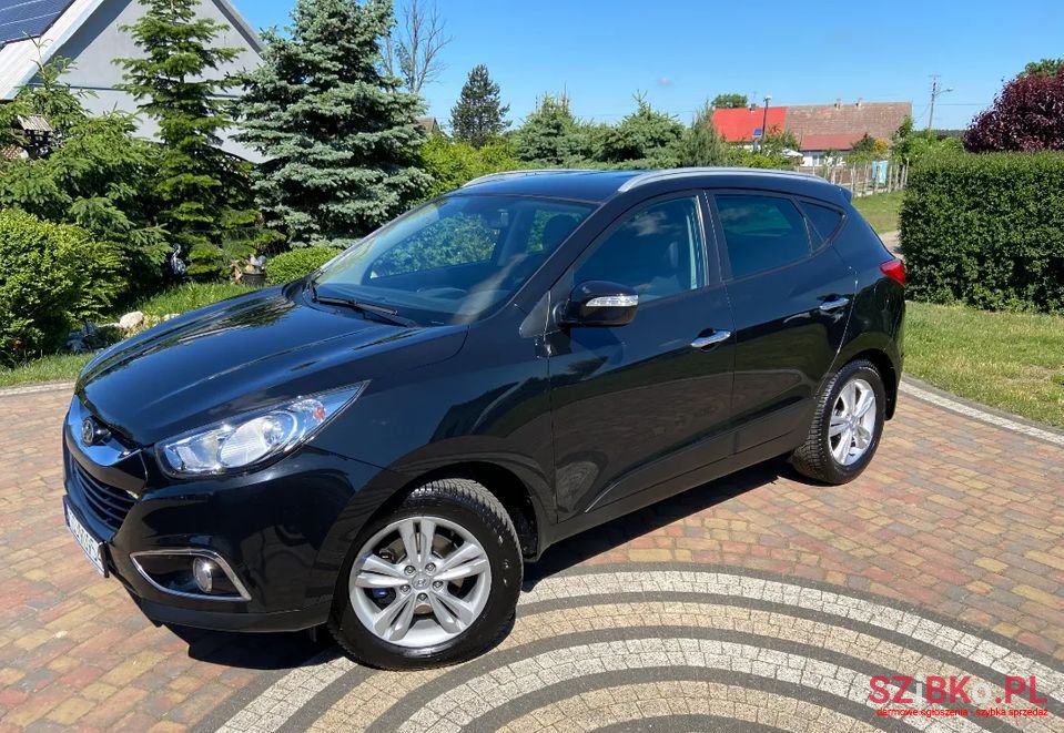 2010' Hyundai ix35 photo #2