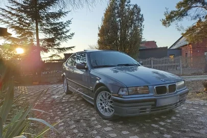 2000' BMW 3 Series 320I