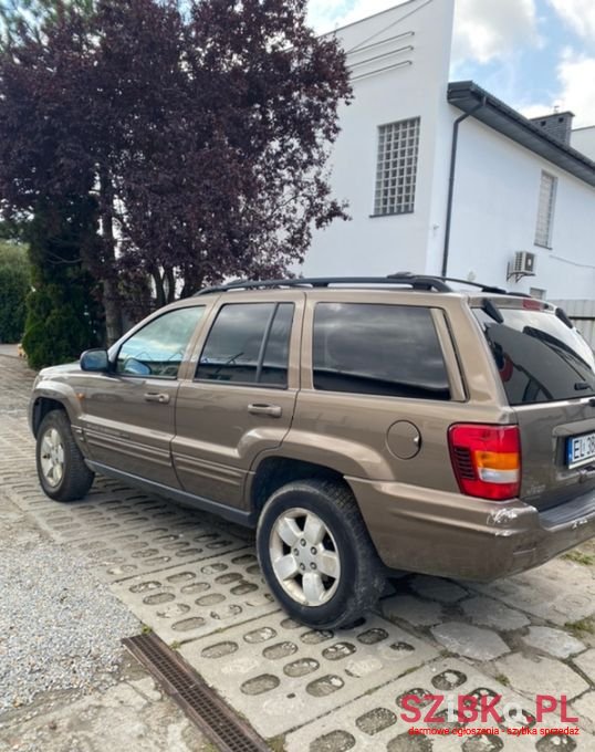 2003' Jeep Grand Cherokee photo #5
