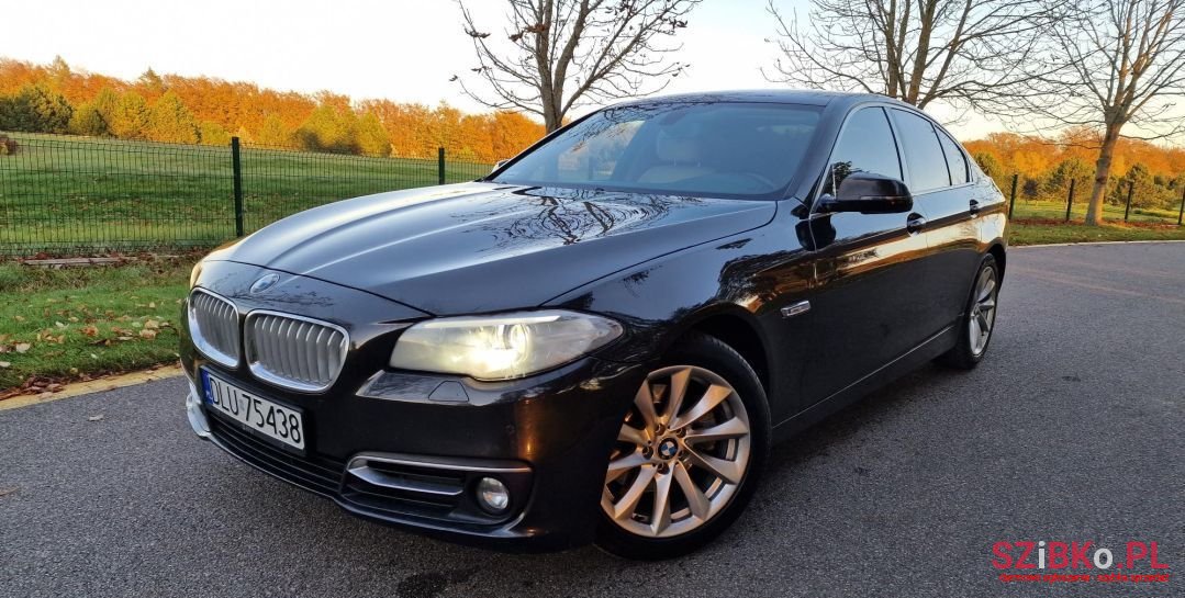 2013' BMW Seria 5 photo #2