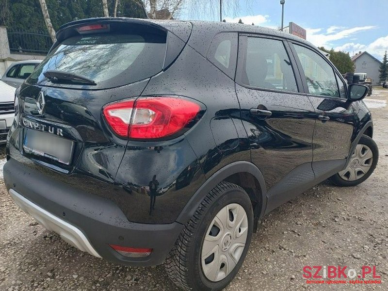 2017' Renault Captur photo #2