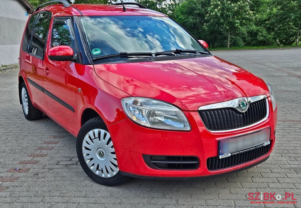 2009' Skoda Roomster photo #1