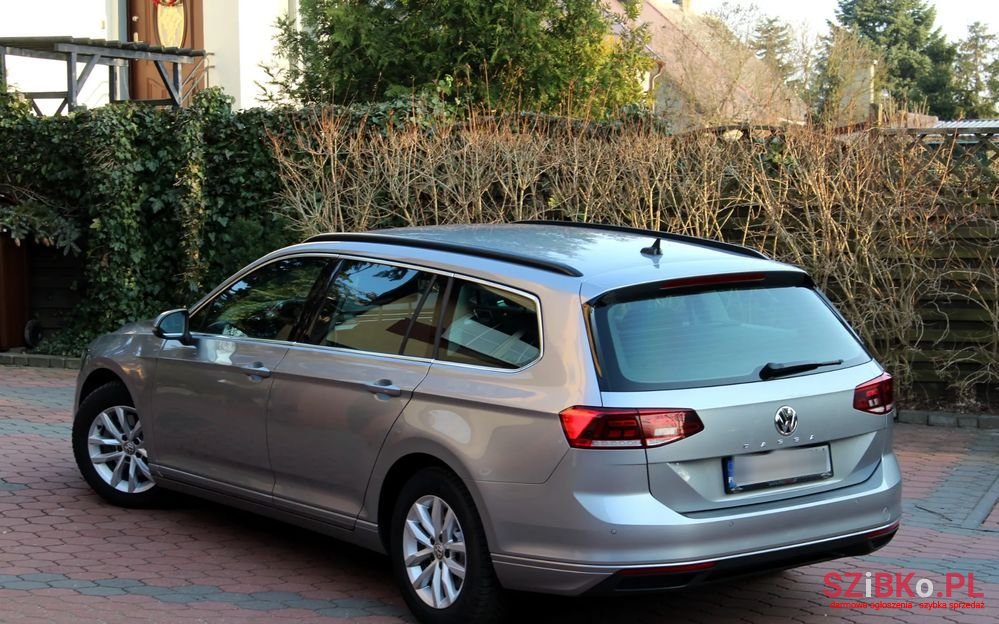 2020' Volkswagen Passat photo #6