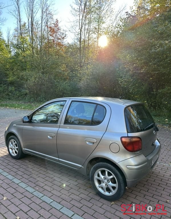 2005' Toyota Yaris 1.0 Base photo #4