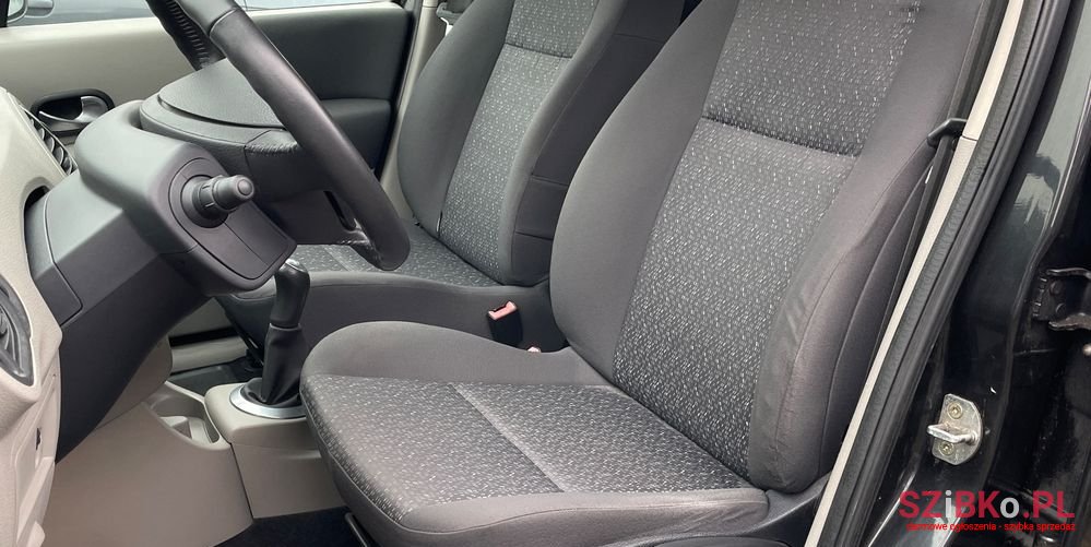 2005' Renault Modus photo #5