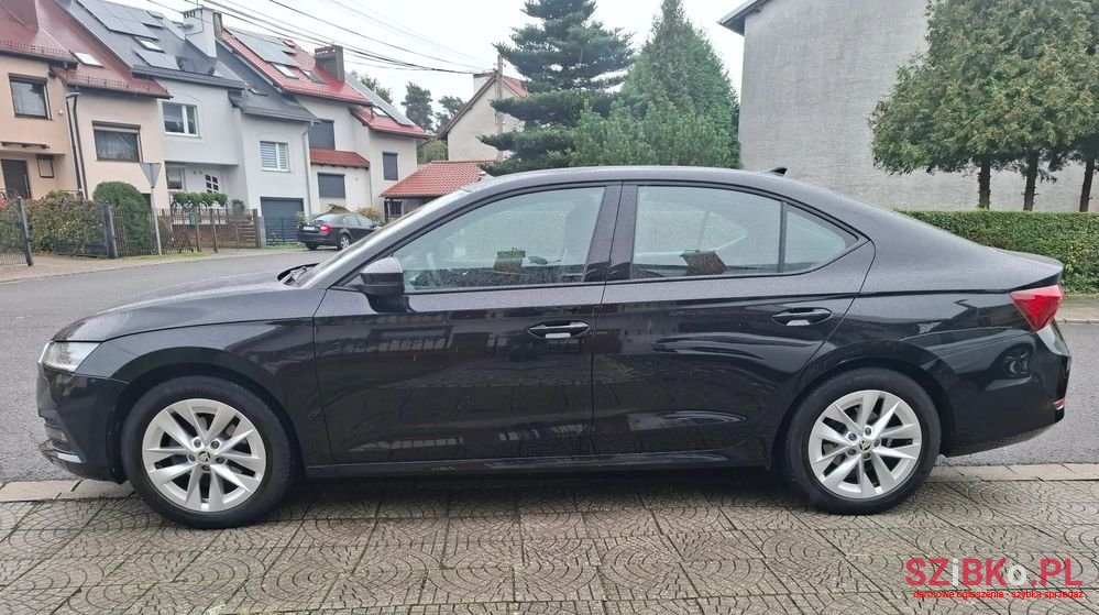 2021' Skoda Octavia photo #3