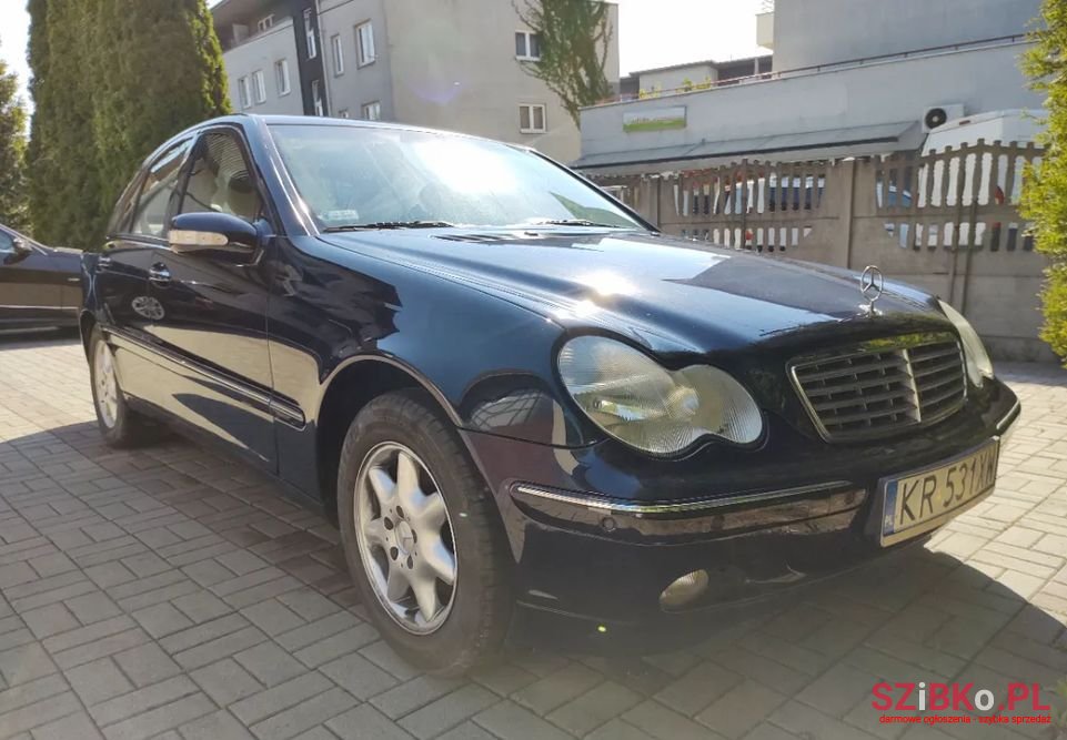 2001' Mercedes-Benz Klasa C photo #2