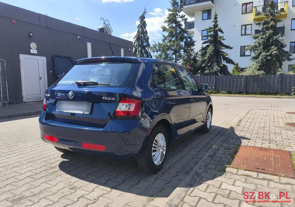 2017' Skoda Fabia 1.0 Active photo #5
