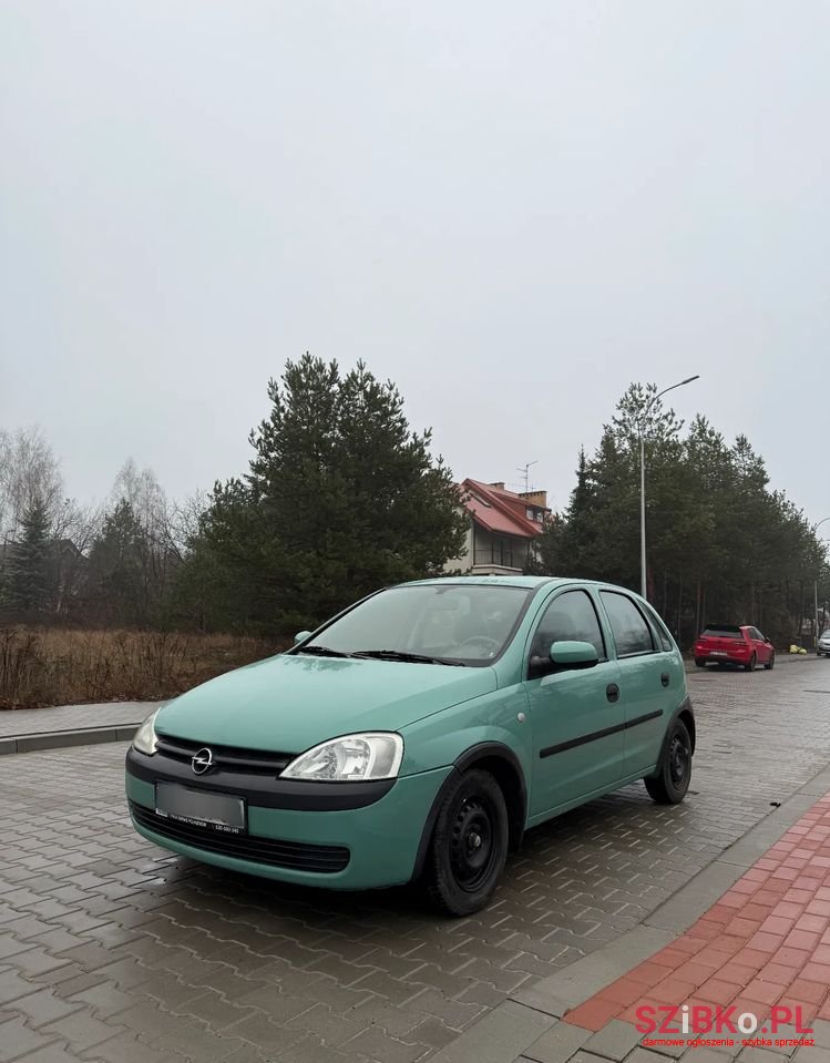 2001' Opel Corsa photo #1