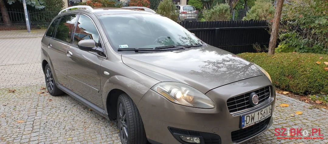 2009' Fiat Croma photo #3