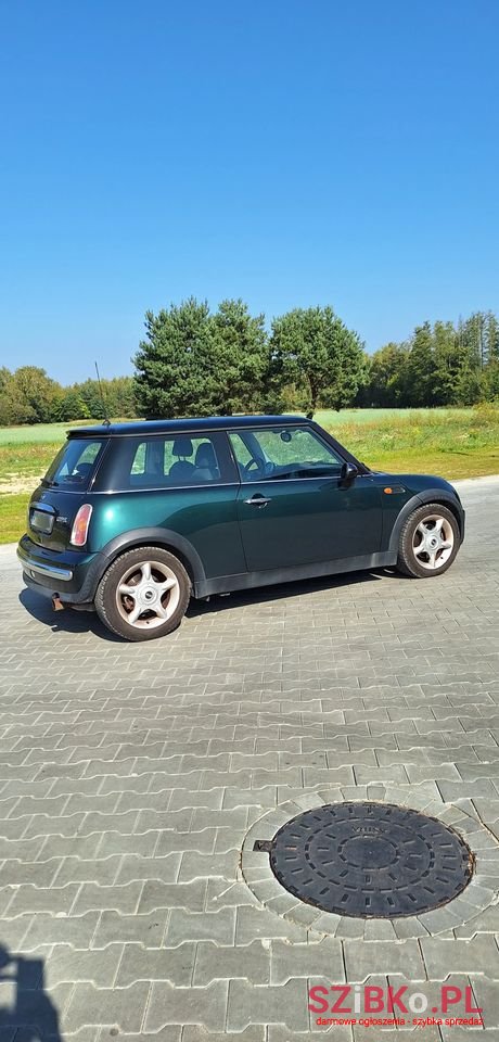 2004' MINI Cooper photo #4
