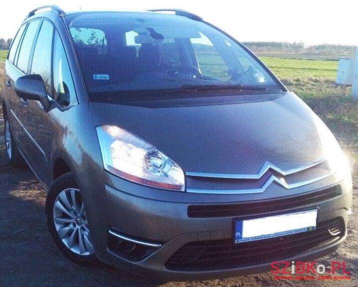 2009' Citroen C4 Picasso photo #1