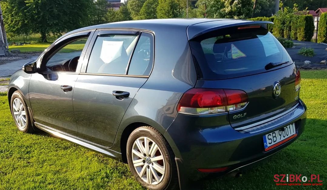 2010' Volkswagen Golf Comfortline photo #3