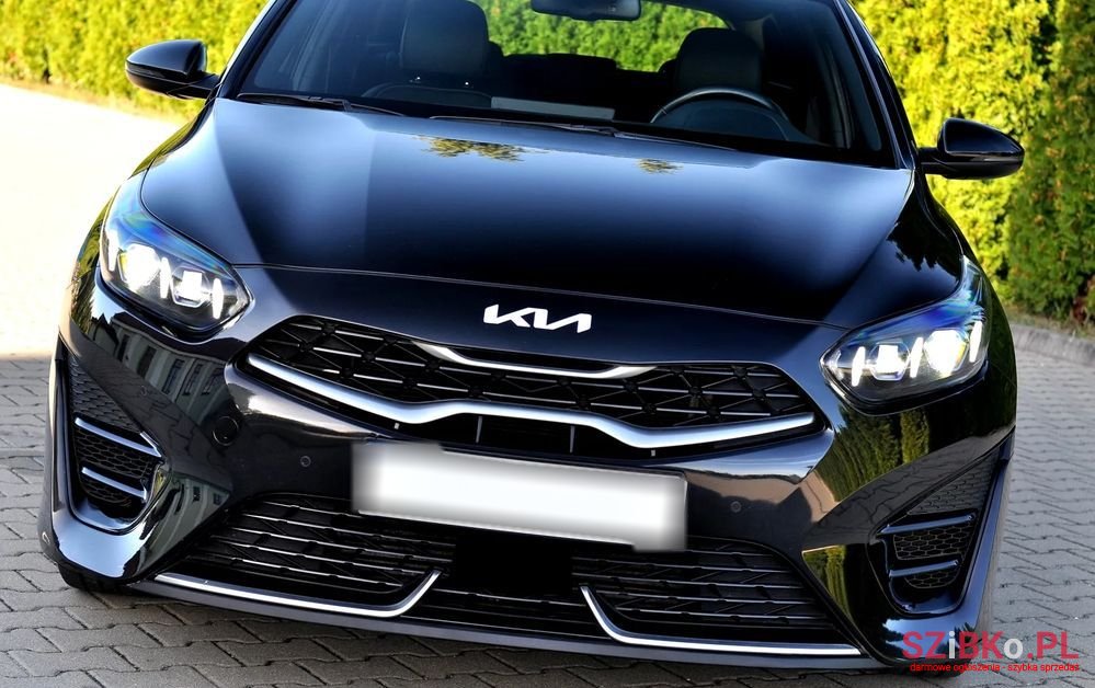 2023' Kia Ceed 1.5 T-Gdi Gt-Line photo #5